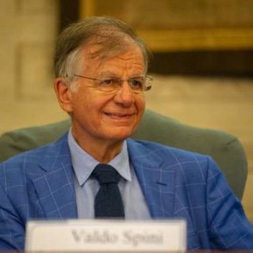Cultura. Spini, con le riviste di cultura al Salon di Parigi